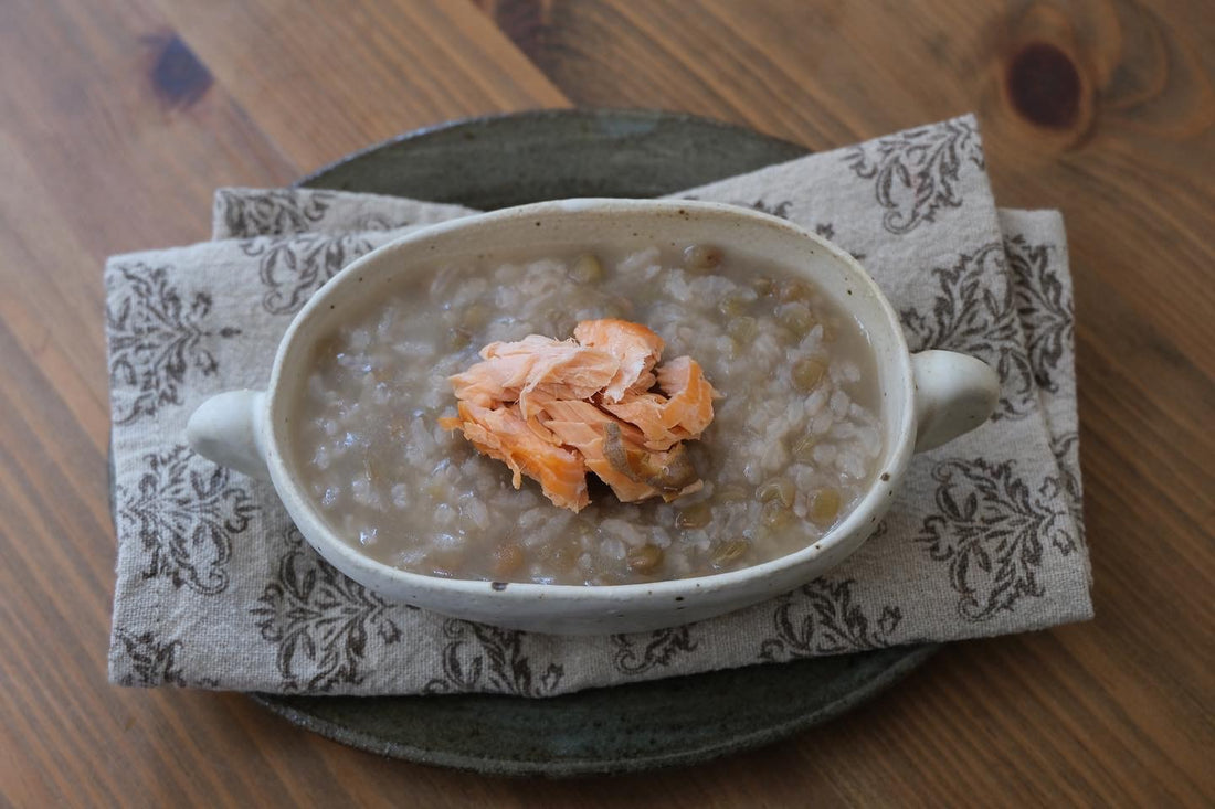 【薬膳レシピ】 肌寒い雨の日の薬膳がゆ