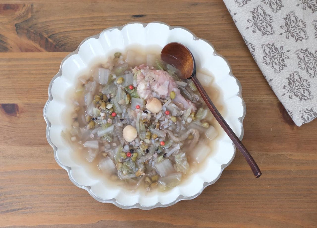 【7月の薬膳】 夏のからだを癒す雑穀チキンスープ