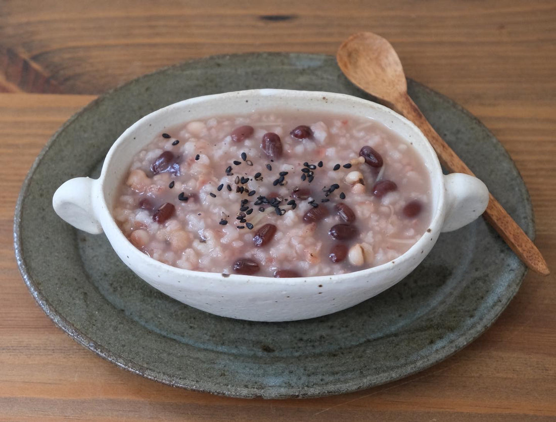 【6月の薬膳レシピ】 はとむぎと小豆の朝がゆ